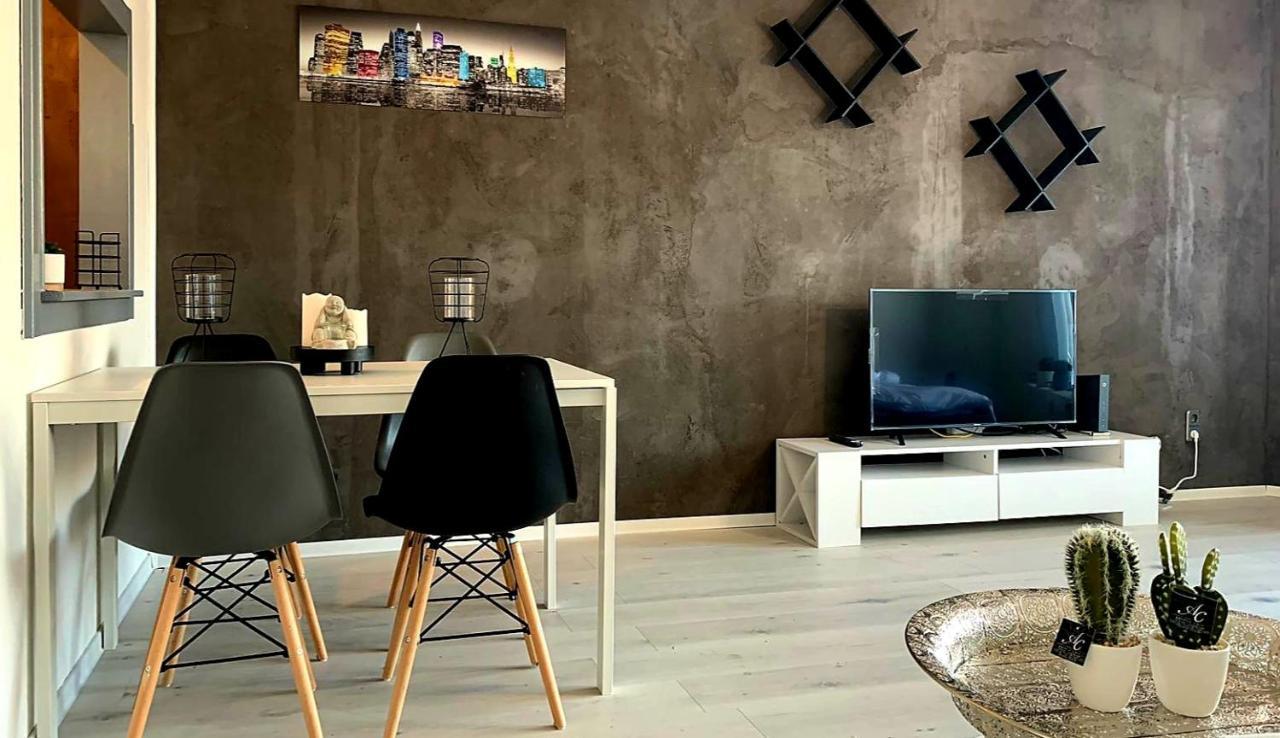 ✪ Beautiful Studio In Center With Amazing View ✪ 曼海姆 外观 照片